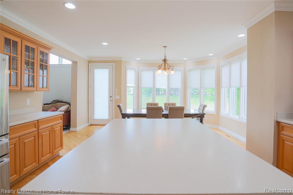 47909 Milonas Drive, Utica, MI 48315 — Photo 33