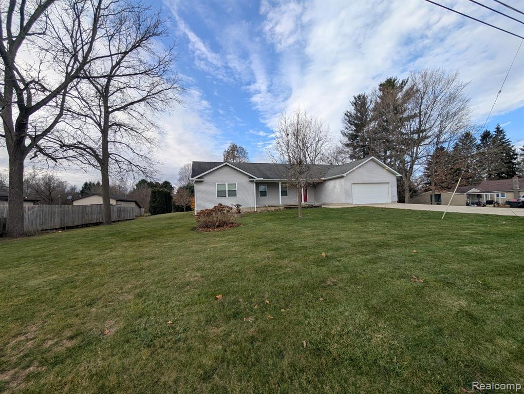 6185 N Vassar Road, Flint, MI 48506 — Photo 34