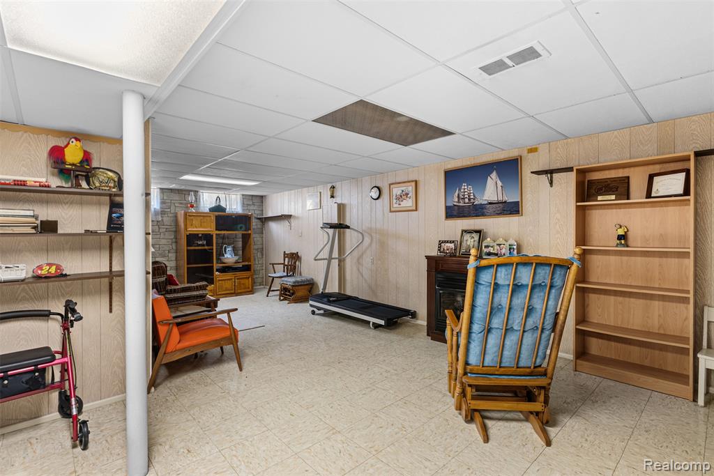 4323 Ashlawn Drive, Flint, MI 48507 — Photo 24