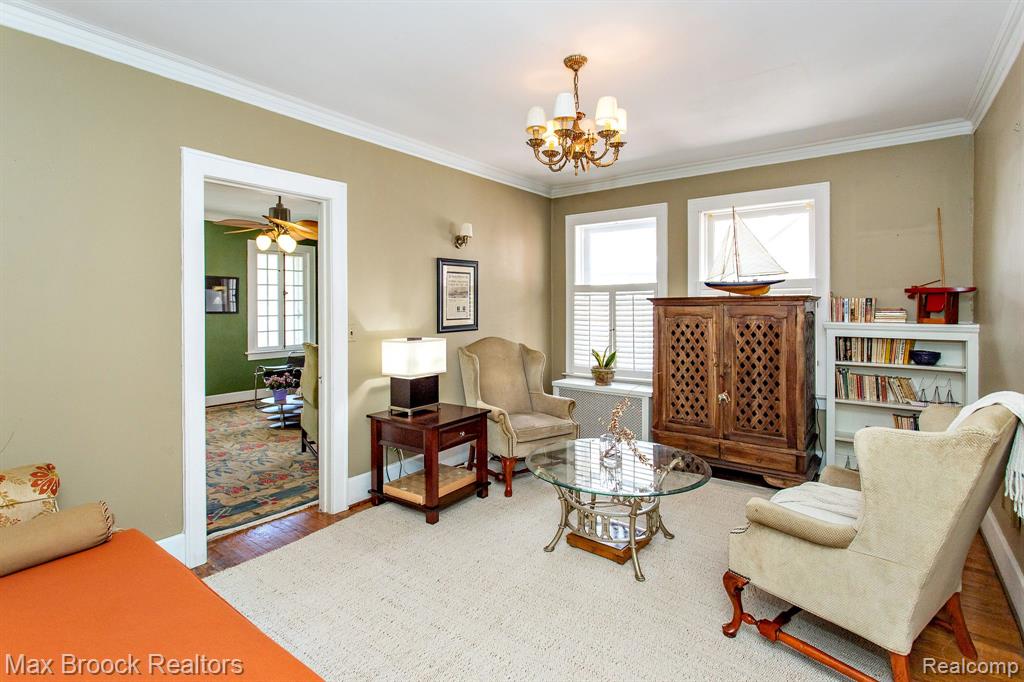 736 CHICAGO Boulevard, Detroit, MI 48202 — Photo 42