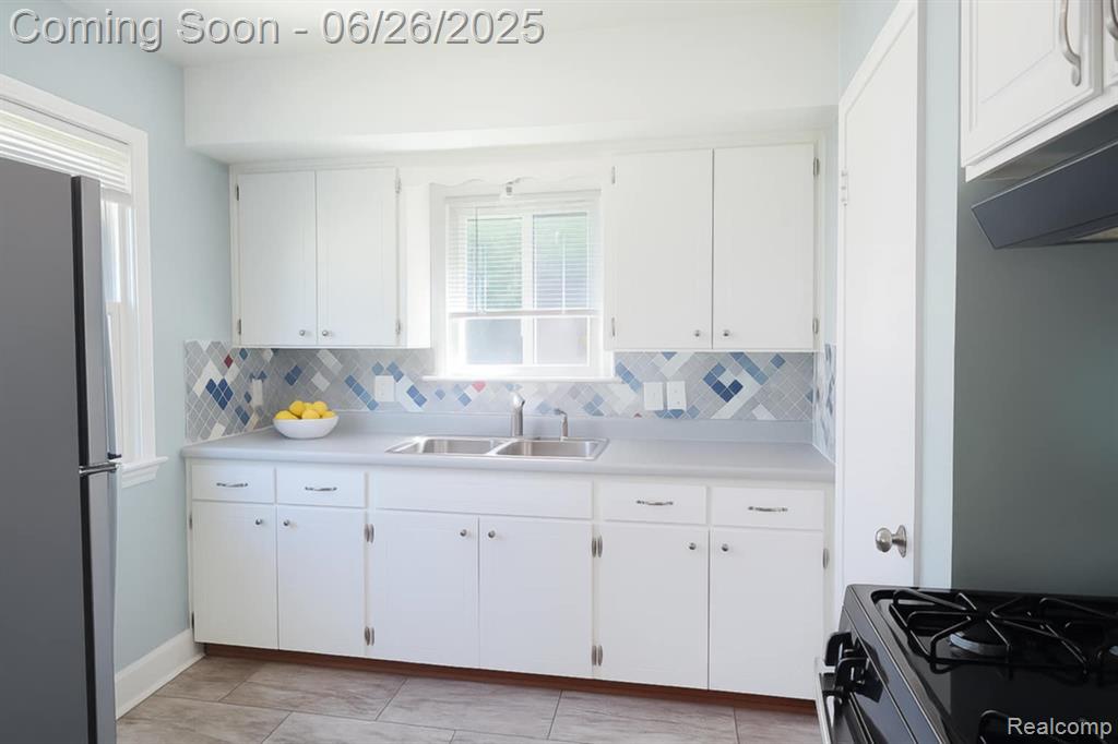 607 Chalmers Street, Flint, MI 48503 — Photo 5