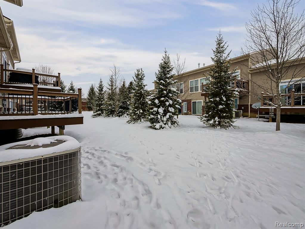 7212 Berry, West Bloomfield, MI — Photo 62