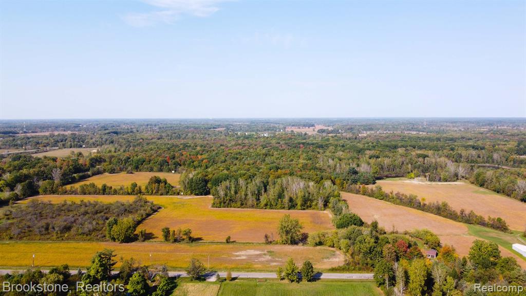 8390 SPARLING Road, Wales, MI — Photo 3
