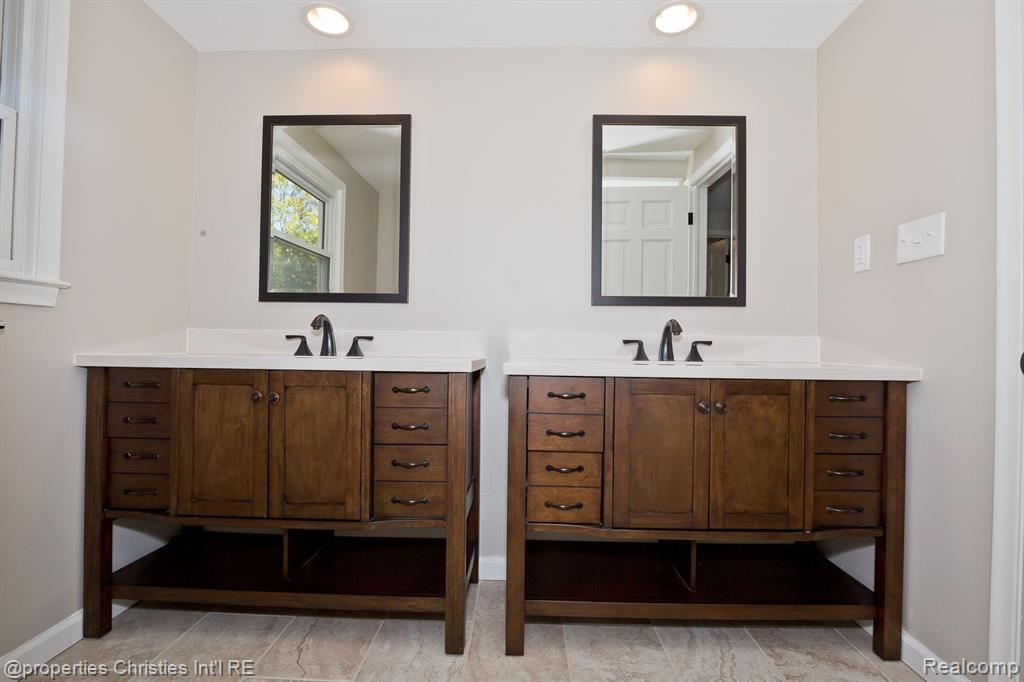 5582 NORTHCOTE, West Bloomfield, MI — Photo 51