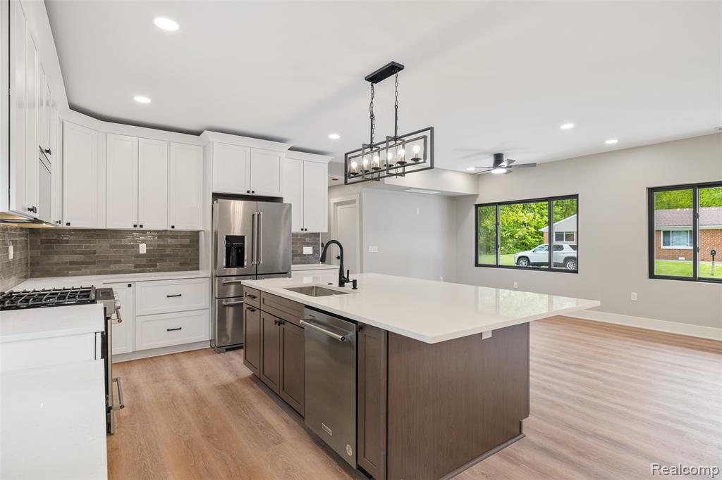 7598 Lake Park Avenue, Ira, MI — Photo 11