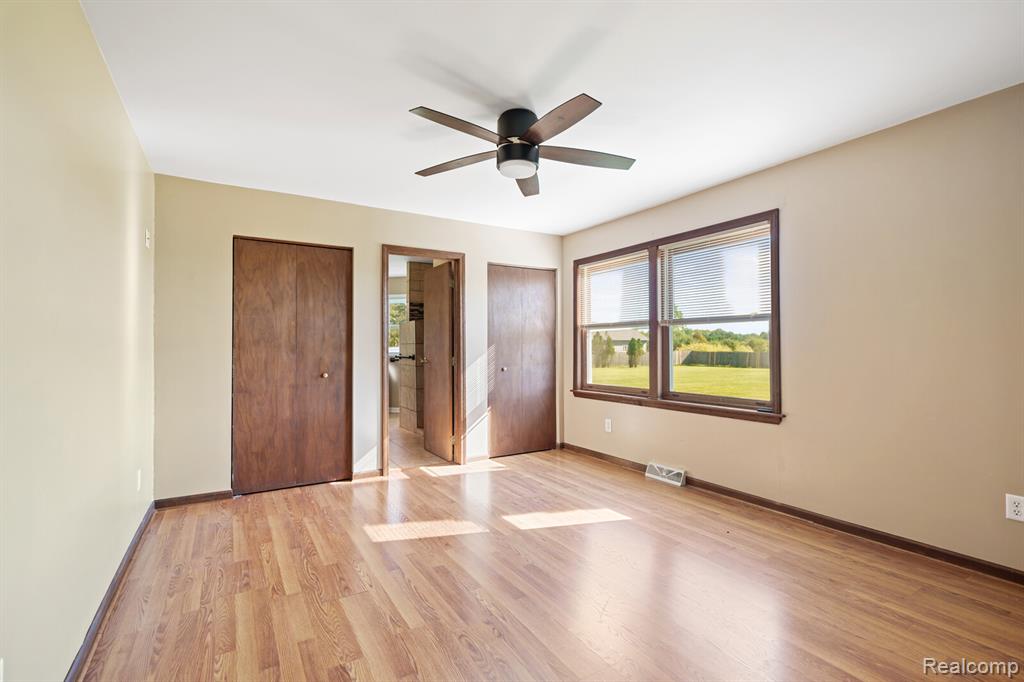 8038 Duquette Road, Brockway, MI 48097 — Photo 18