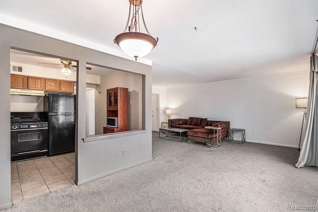 470 Fox Hills Drive N, A-5, Bloomfield Hills, MI 48304 — Photo 10