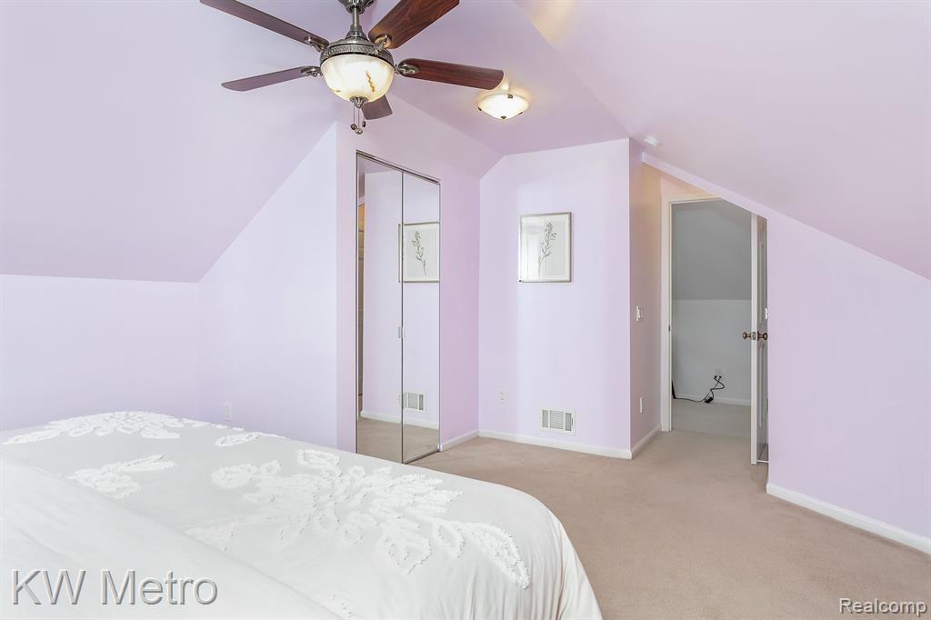 620 CATALPA Drive, Royal Oak, MI 48067 — Photo 23