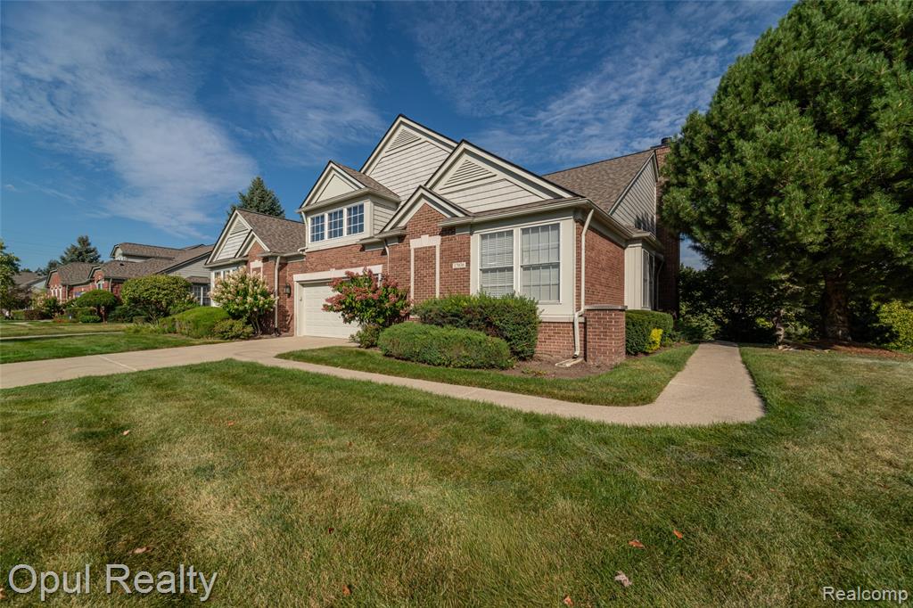17036 Sycamore Court, Northville, MI 48168 — Photo 2