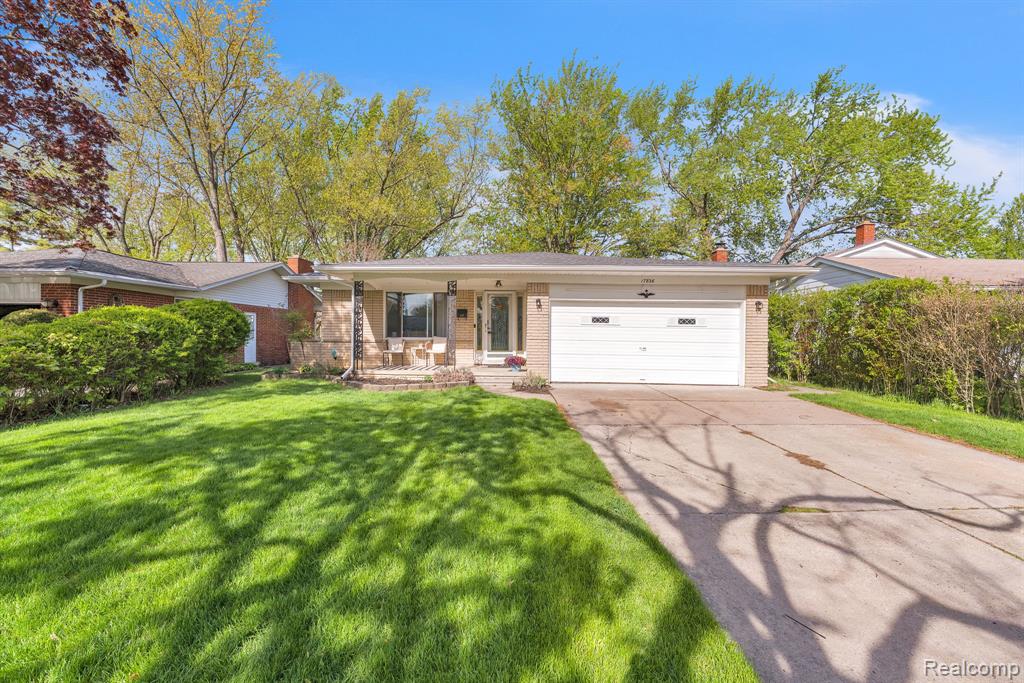 17836 Poplar Street, Riverview, MI 48193 — Photo 13