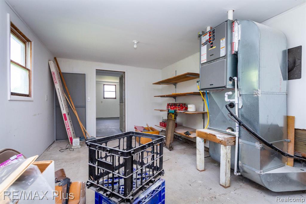 3350 N Belsay Road E, Flint, MI 48506 — Photo 31
