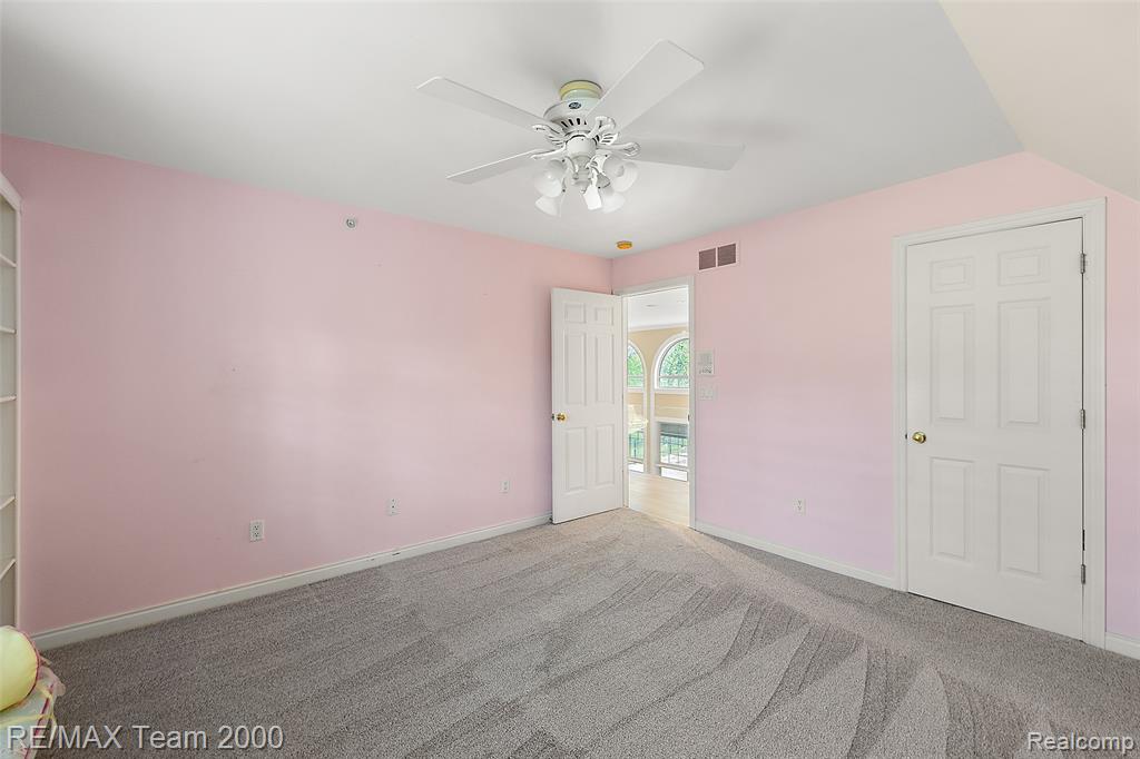 630 Sheldon Court, Rochester, MI 48306 — Photo 55