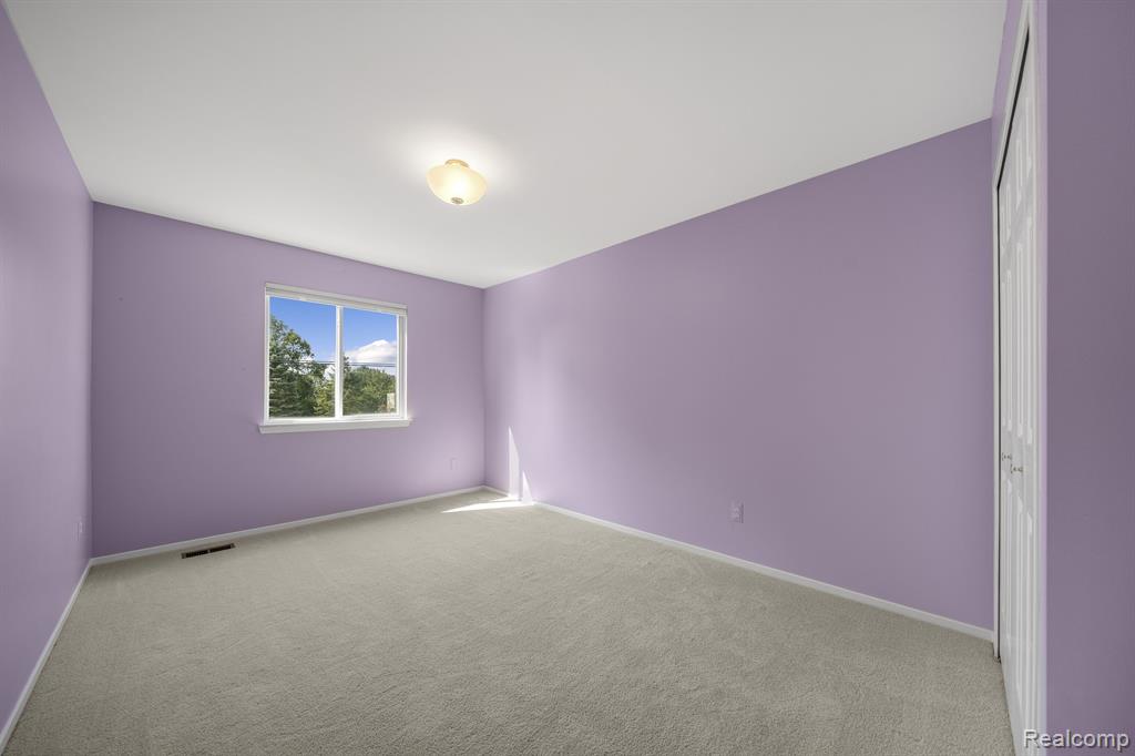 600 Akram, Oxford, MI 48371 — Photo 22