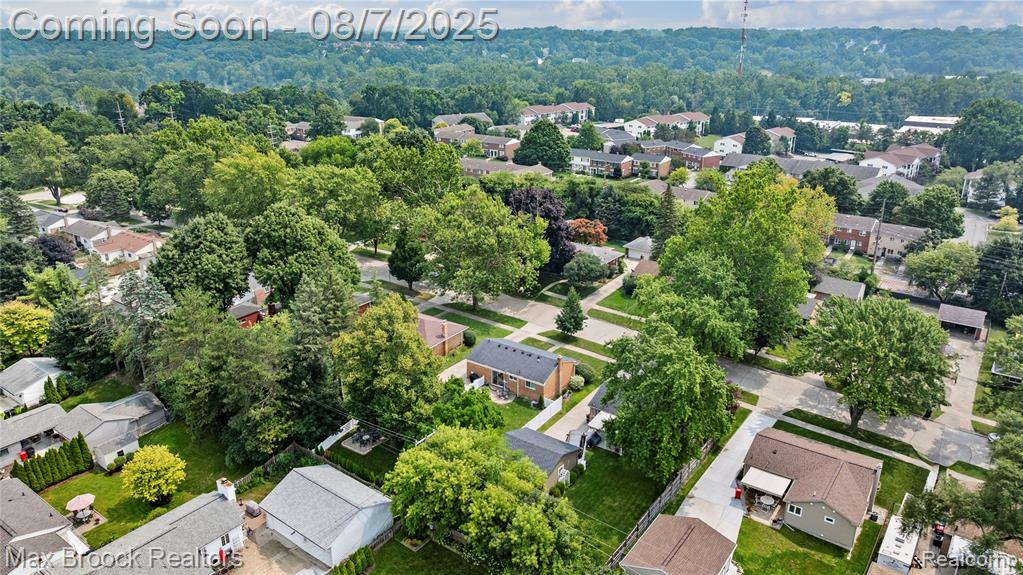 437 Meadow Lane, Rochester, MI 48307 — Photo 35