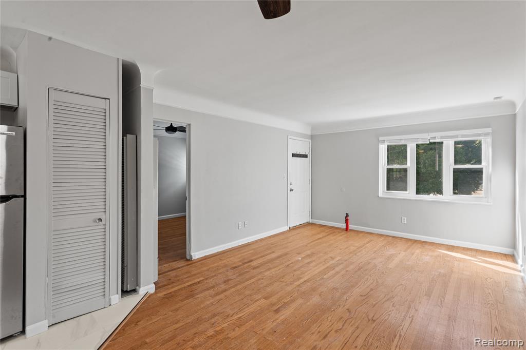 505 Main Street S, Clawson, MI — Photo 18