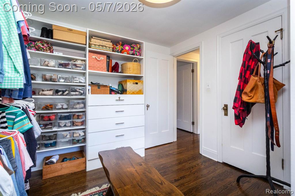 21 Fairwood Boulevard, Pleasant Ridge, MI — Photo 32