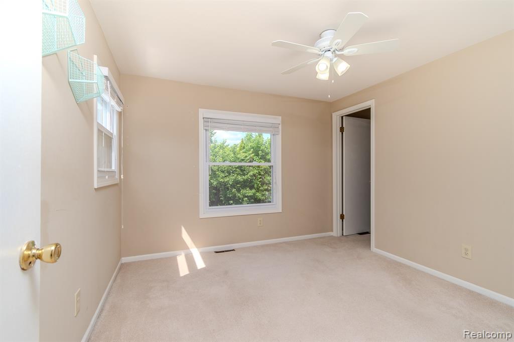 4355 Elmwood Avenue, Royal Oak, MI 48073 — Photo 13