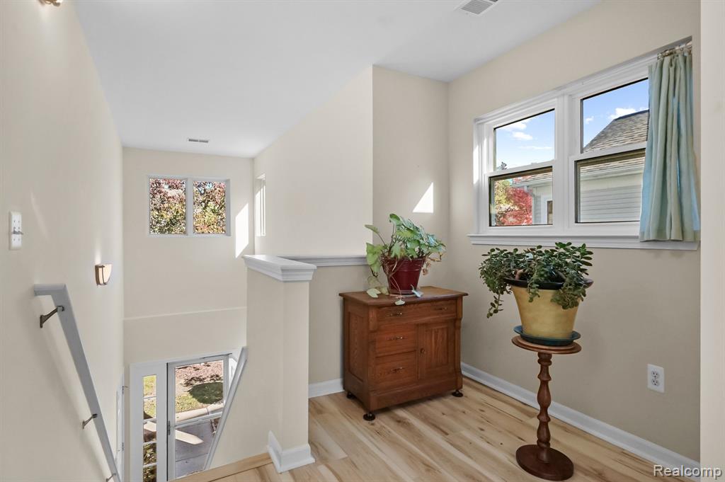 632 Riverstone Lane, Chelsea, MI 48118 — Photo 17