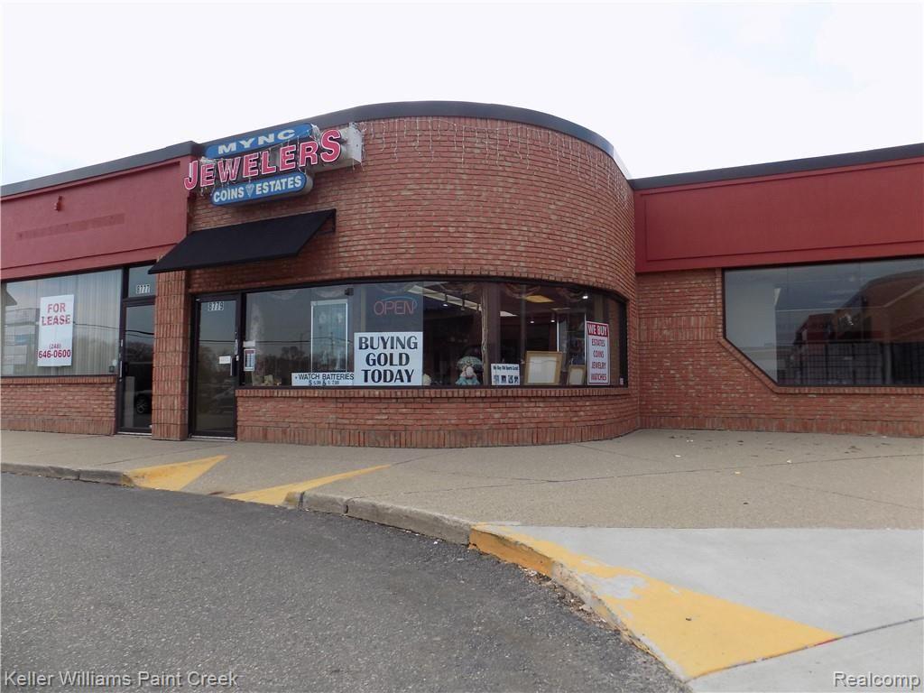 8771 HALL Road, Utica, MI 48317 — Photo 16