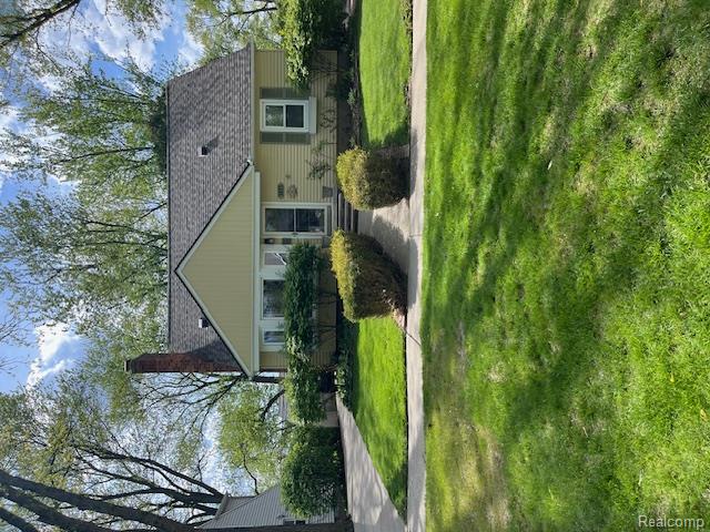 3633 Robina Avenue, Berkley, MI 48072
