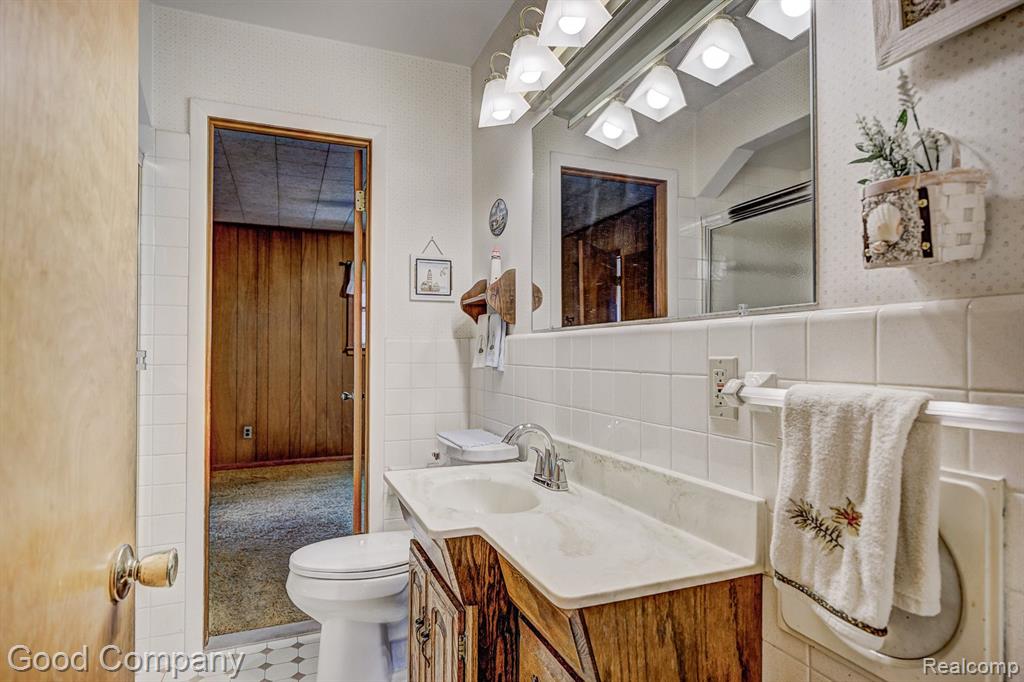 405 CHARLEVOIX Street, Clawson, MI — Photo 19