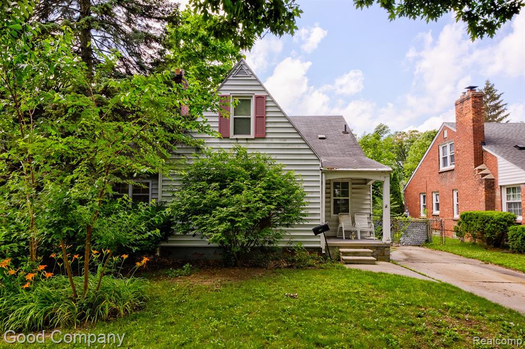 632 S Wilson Avenue, Royal Oak, MI 48067 — Photo 2