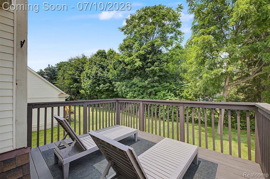 6400 Lake Meadow Drive, Waterford, MI 48327 — Photo 36