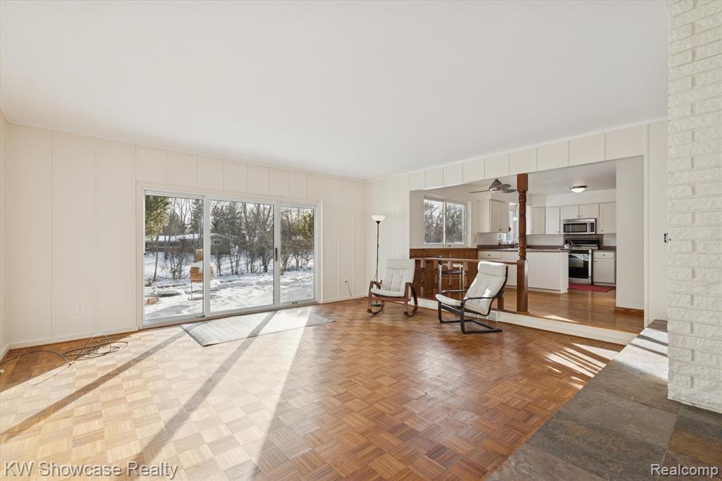 5241 S Pebblecreek Road, West Bloomfield, MI — Photo 11