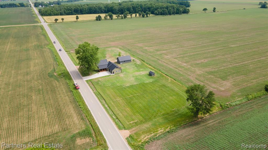 4798 N Loomis Road, Mount Pleasant, MI 48858 — Photo 4