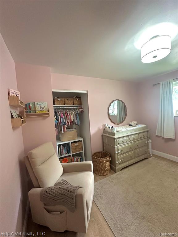 911 Newport Drive, Fenton, MI 48430 — Photo 18