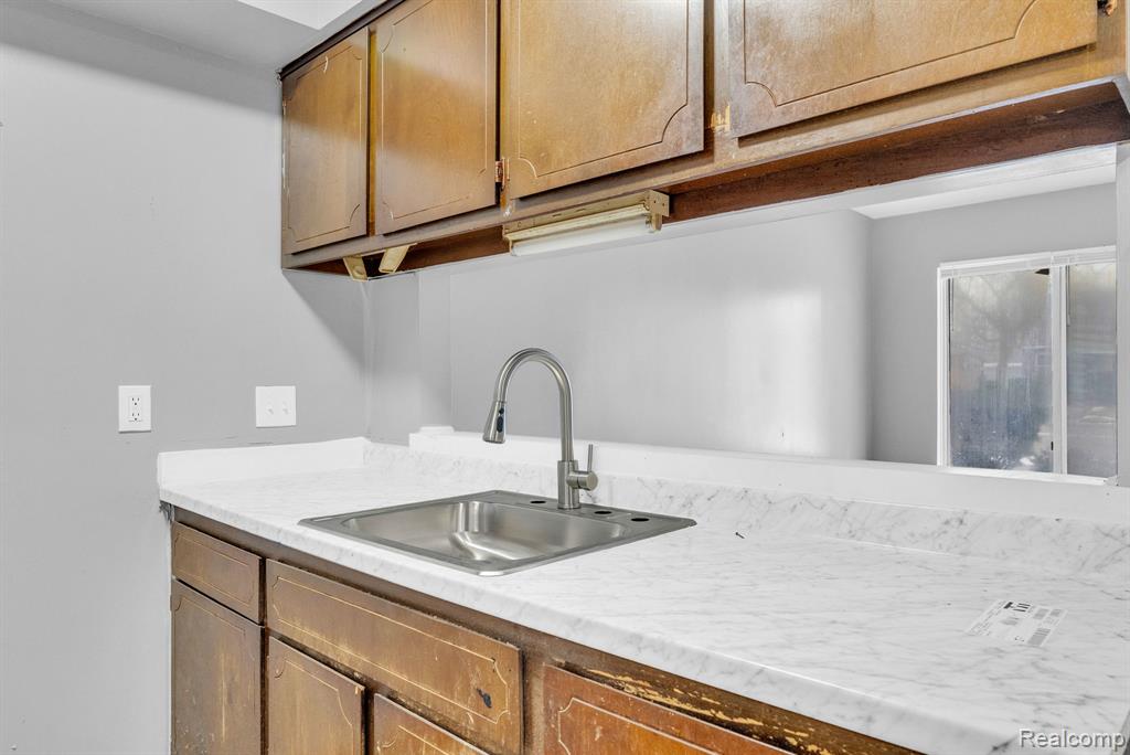 4535 Cadieux #22 / 107 Road, Detroit, MI 48224 — Photo 11