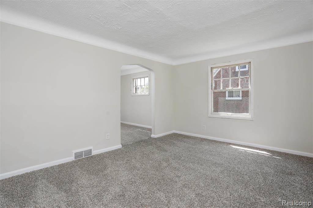 7405-7407 Curtis Street, Detroit, MI 48221 — Photo 4