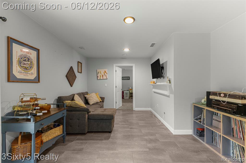7714 Bournemouth Avenue, Grosse Ile, MI 48138 — Photo 26