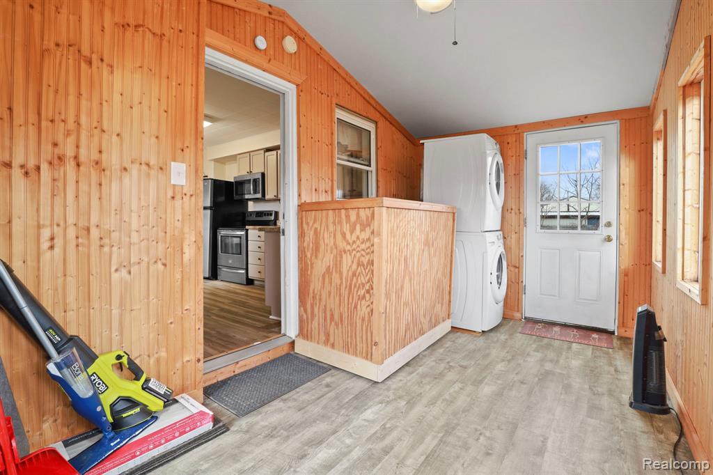 6077 Crown Point, Flint, MI 48506 — Photo 7