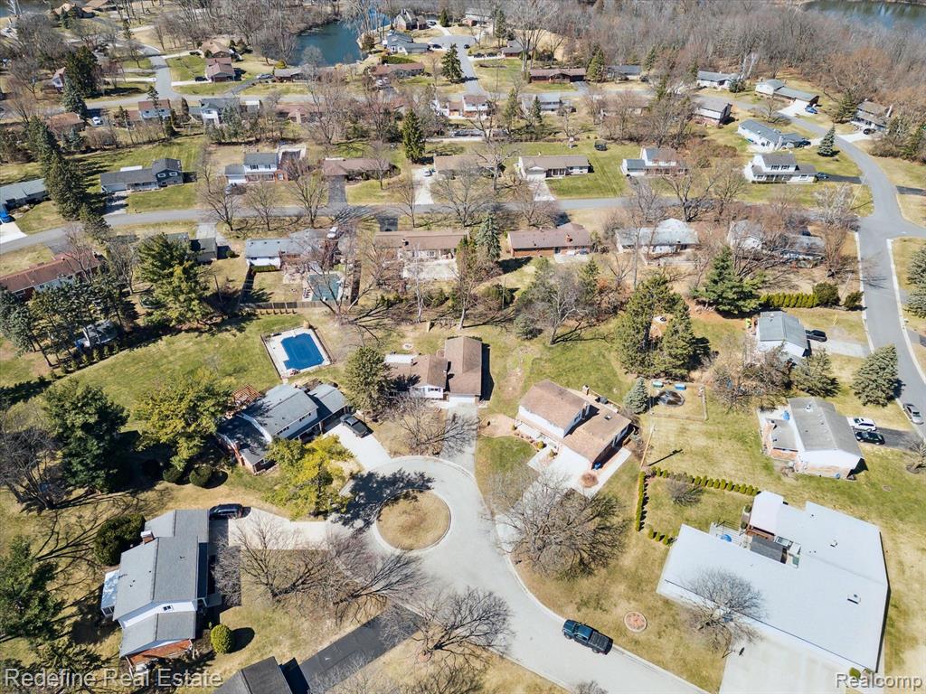 8272 W Huron Court, White Lake, MI — Photo 39