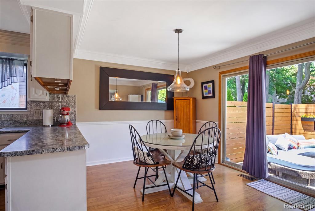 7878 Charrington Drive, Canton, MI 48187 — Photo 8