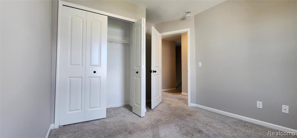 3247 Chambers W, Wixom, MI 48393 — Photo 16
