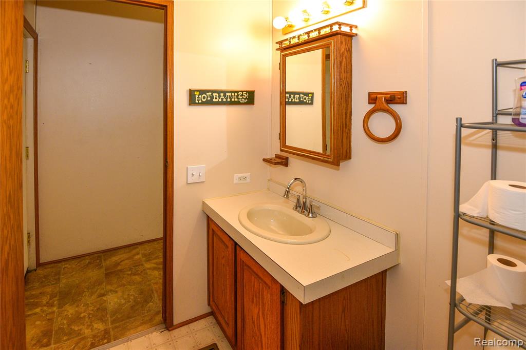 3201 Thomas Road, Filion, MI 48432 — Photo 57