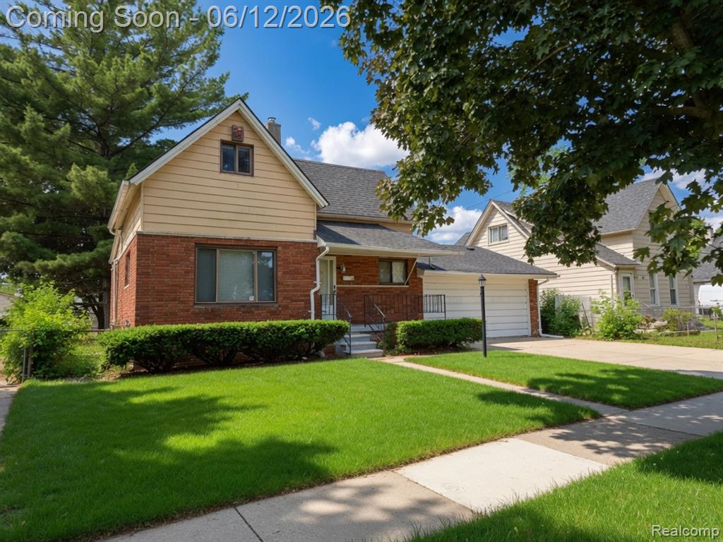 46 Michigan Street, Mount Clemens, MI 48043