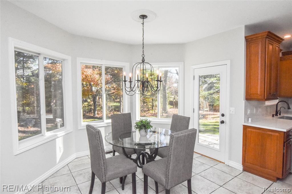4215 Rolling Pines Court, Commerce Twp, MI 48382 — Photo 19