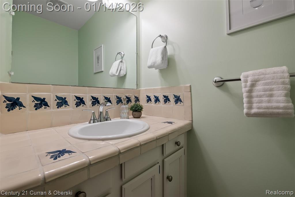 43867 Galway Drive, Novi, MI 48167 — Photo 24
