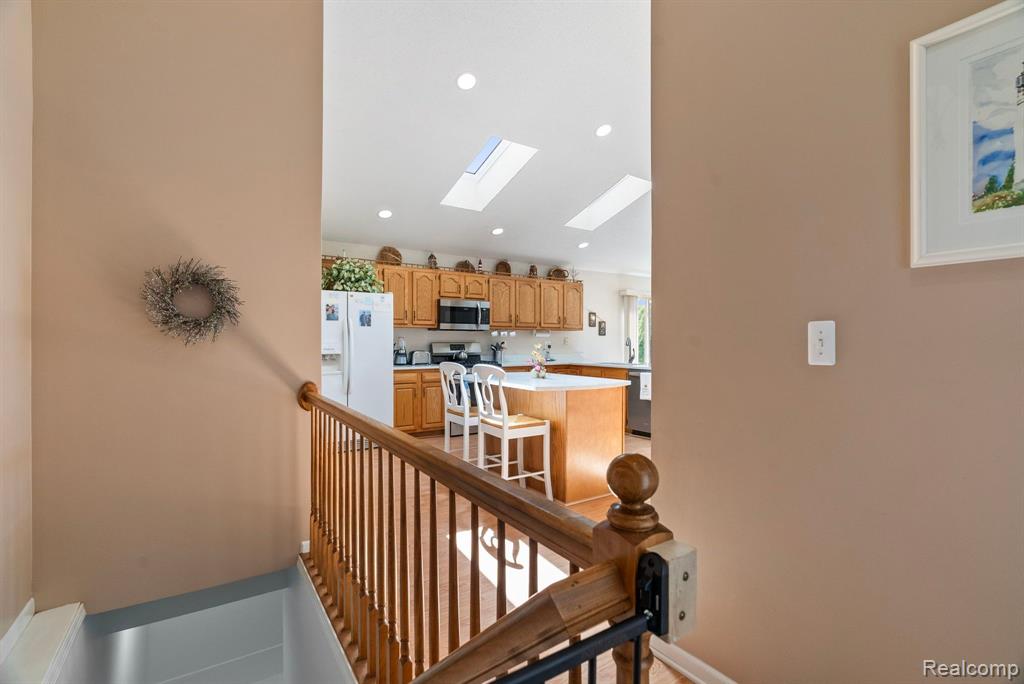 865 CRYSTAL Lane, Marysville, MI 48040 — Photo 13