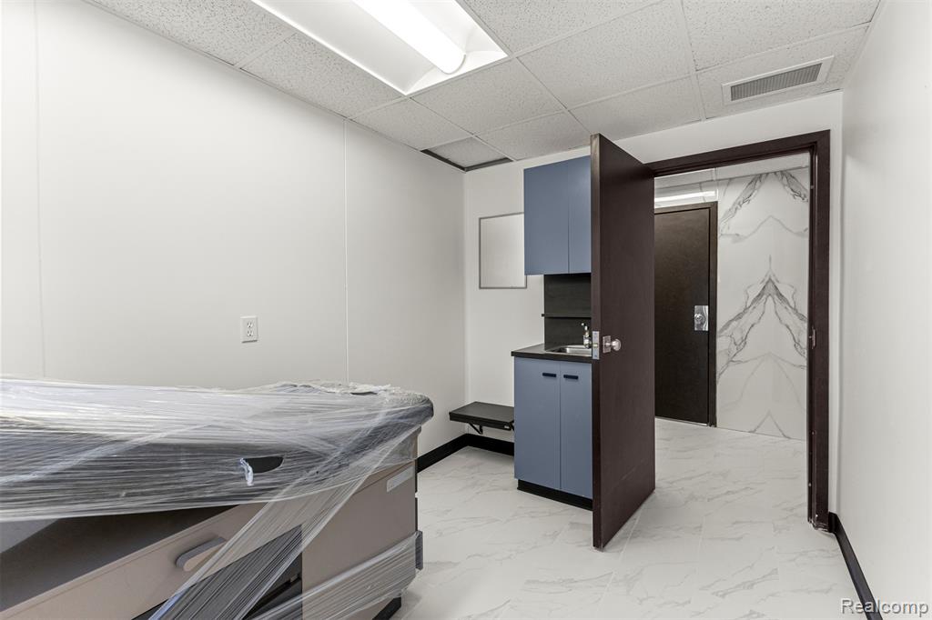 19130 SUMPTER Road, Belleville, MI, 48111