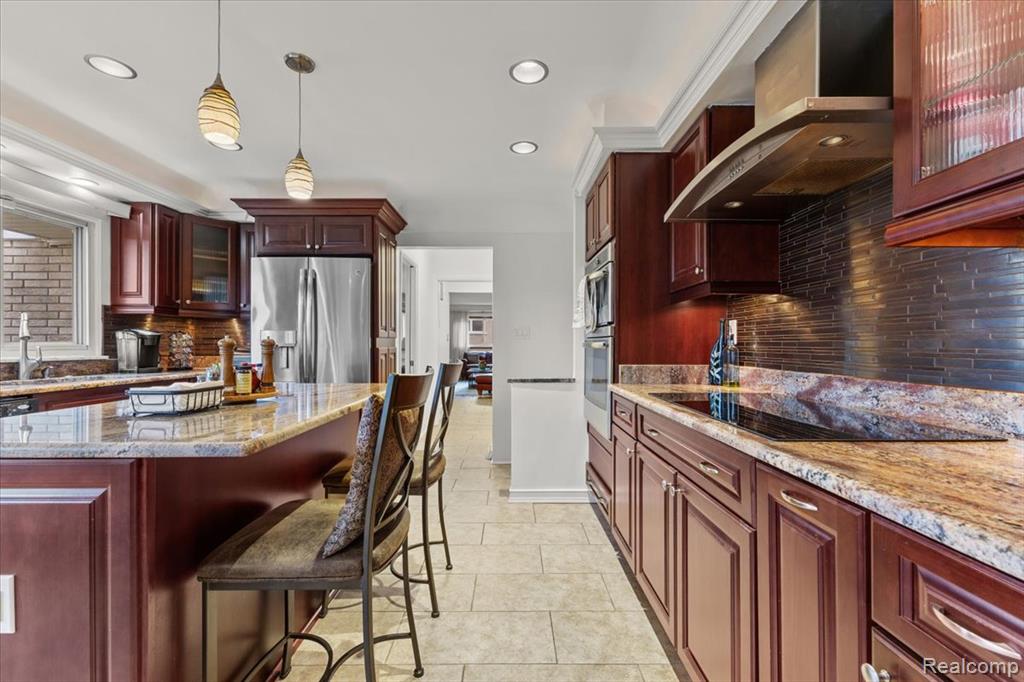 28791 Sunset Boulevard W, Lathrup Village, MI 48076 — Photo 27