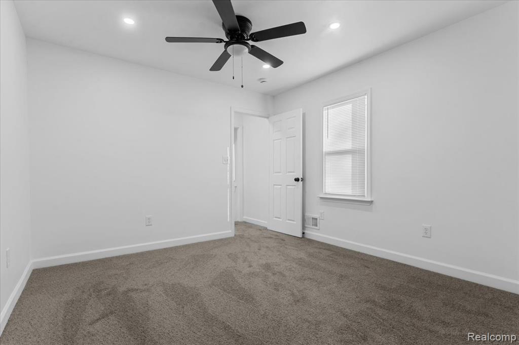 13368 Maiden Street, Detroit, MI 48213 — Photo 26