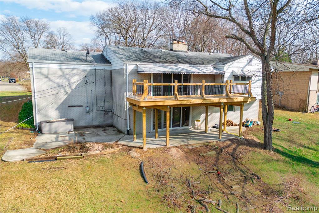 21918 Knudsen Drive, Grosse Ile, MI 48138 — Photo 36