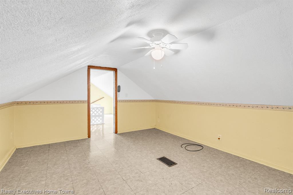 7305 Big Hand Road, St. Clair, MI 48079 — Photo 30