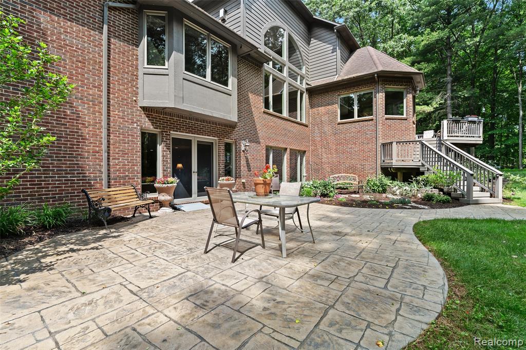 9030 Hidden Court W, South Lyon, MI 48178 — Photo 55