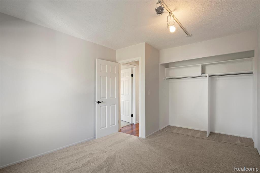 1724 Grove Road, 301, Ypsilanti, MI 48198 — Photo 27