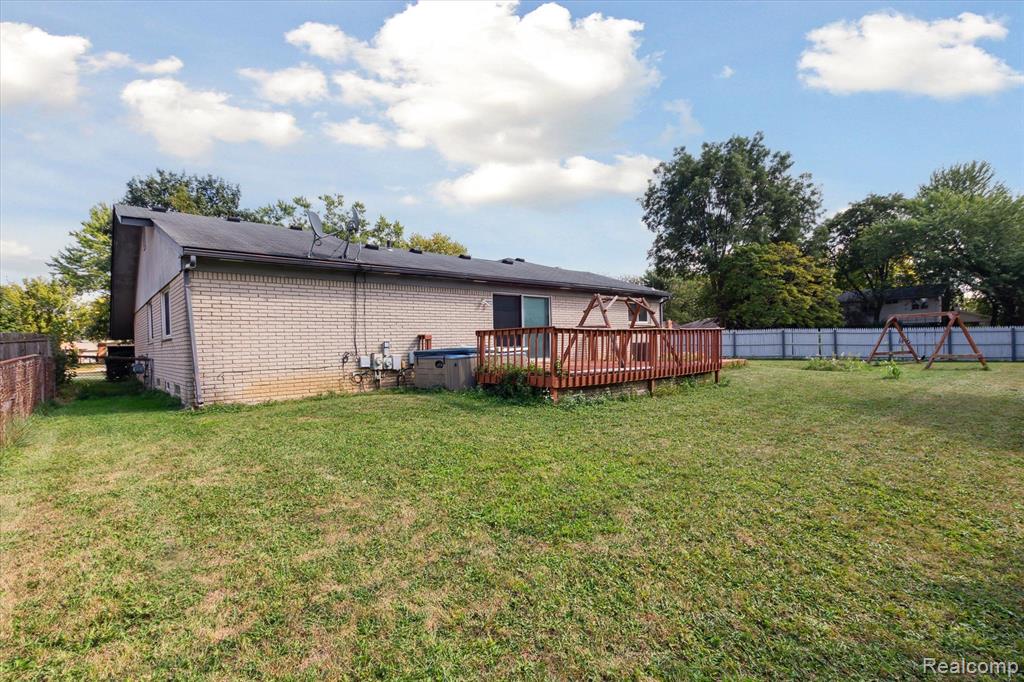 44359 REGIS, Canton, MI 48187 — Photo 19